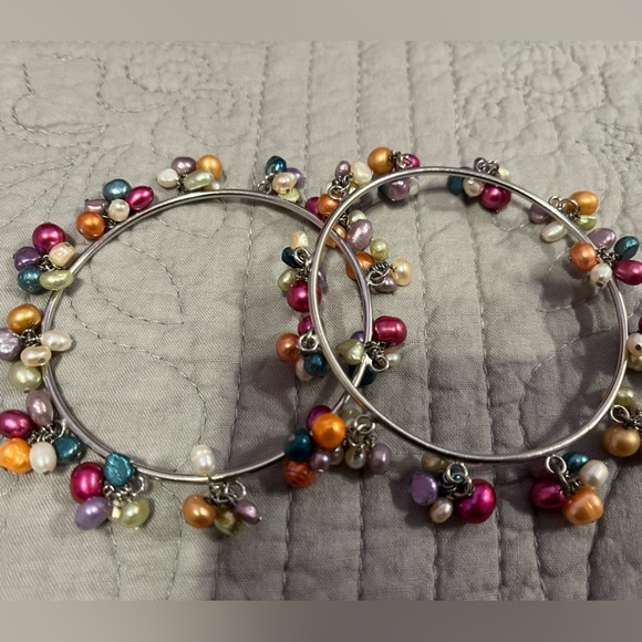 Jewelry - Sea pearl bangle bracelets. Set of 2. EUC.